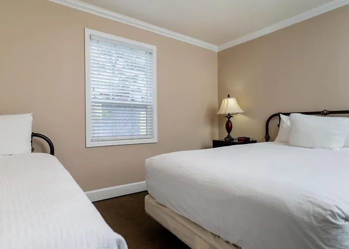 Ecola Creek Lodge