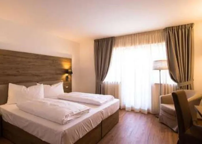 Golden Park Resort