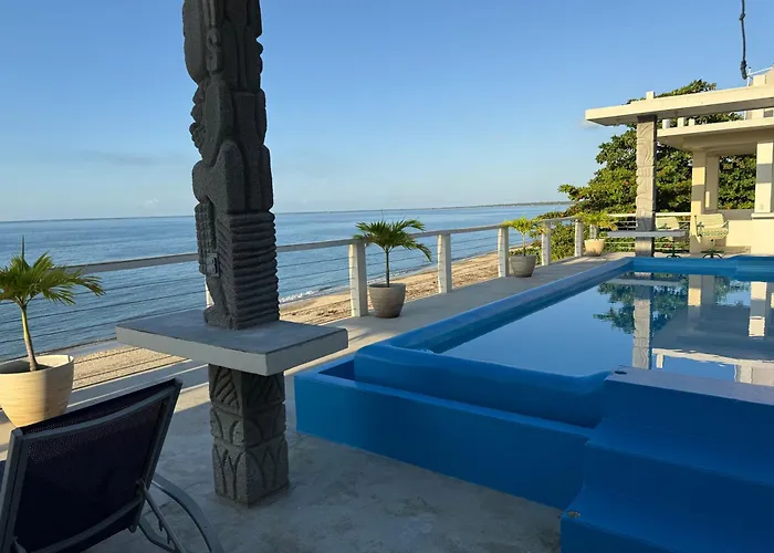 Tranquility Bay Beach Retreat