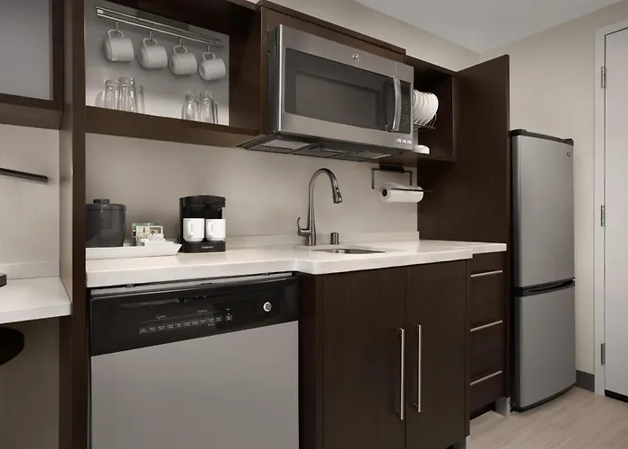 Home2 Suites By Hilton Anchorage/Midtown