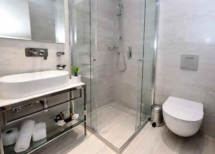 Alexandar Square Boutique Hotel