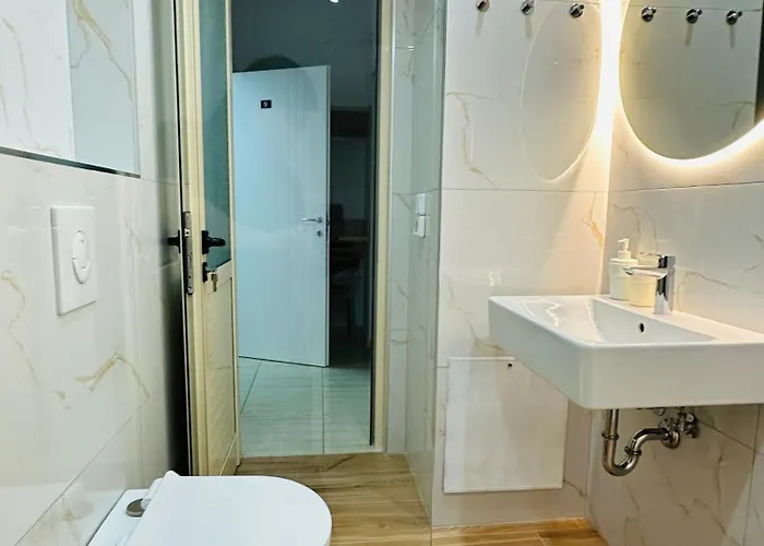 Foti Rooms