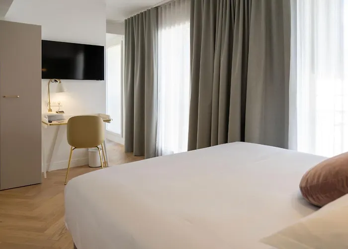 Hotel Le XIX