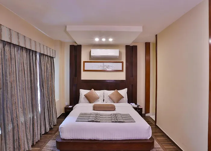 Avari Xpress Faisalabad