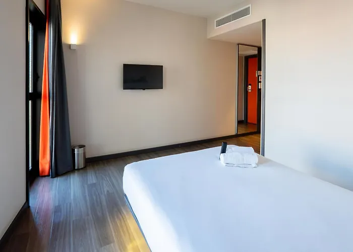 Easyhotel Barcelona Fira