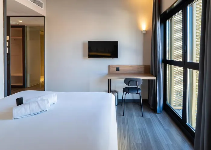 Easyhotel Barcelona Fira