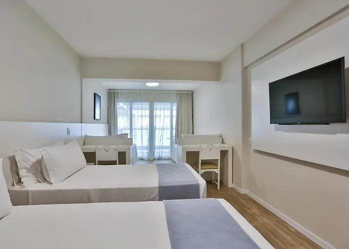 Itapema Beach Hotel & Convention