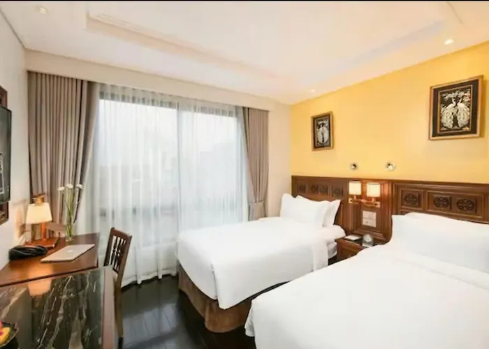 Lucien Hanoi Lakeside Hotel & Rooftop