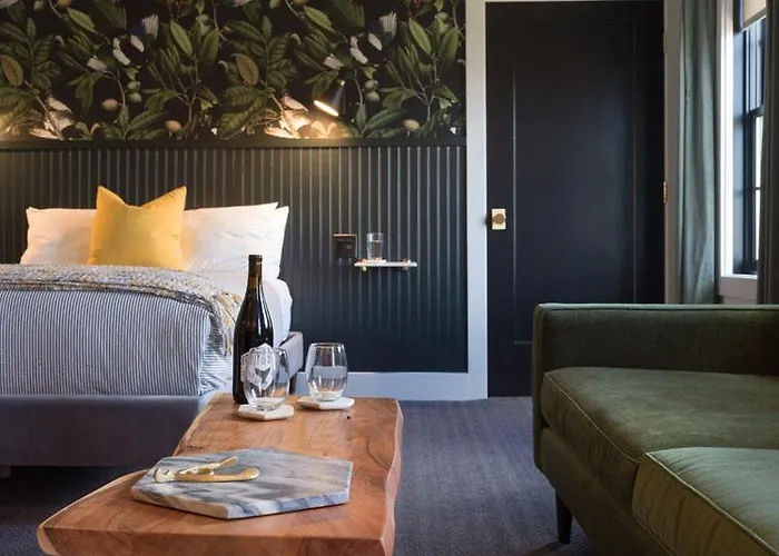 The Inn Downtown - Portsmouth, Nh
