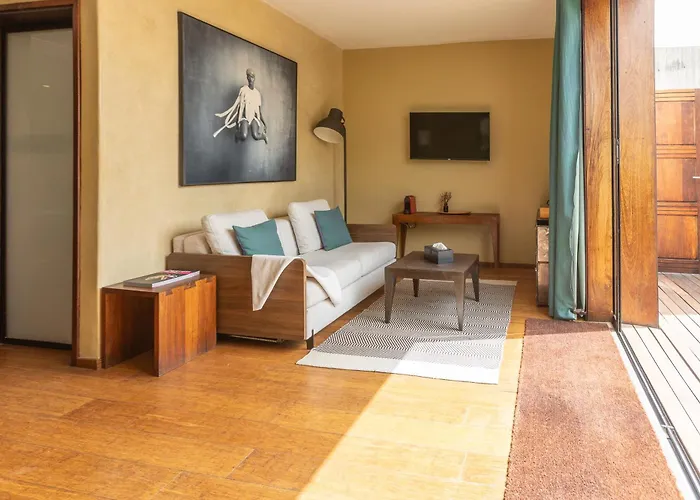 Hotel Le Djoloff