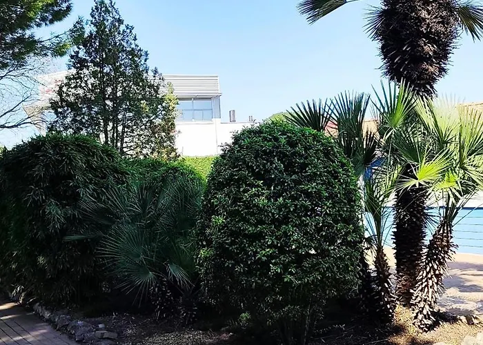 Ibis Budget Béziers Est La Giniesse