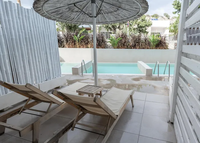 Delfinia Resort