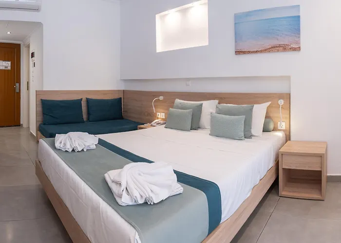 Delfinia Resort