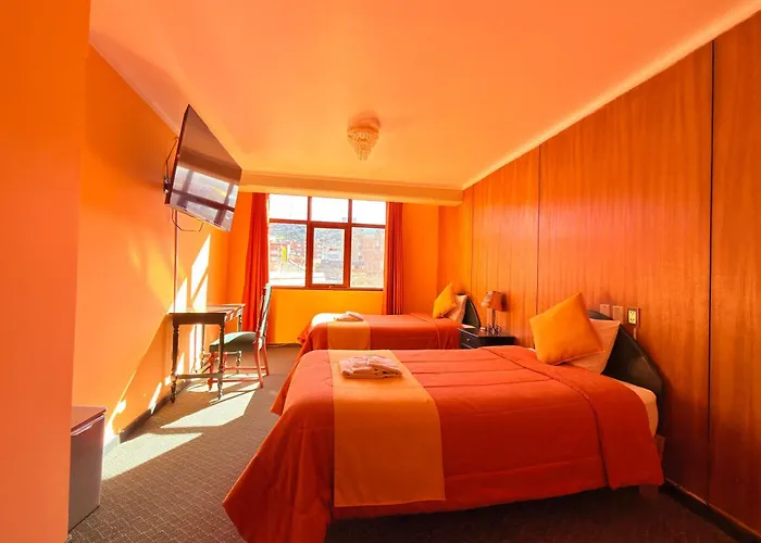 Hostel Sillustani Inn Puno - Con Cochera