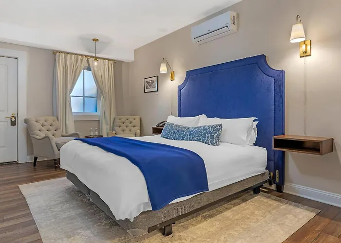 The Colonial Inn, An Ascend Collection Hotel