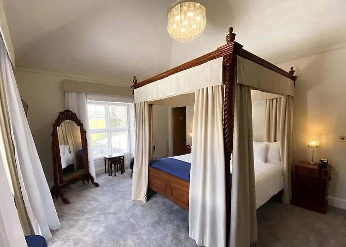 Aberdunant Hall, Snowdonia