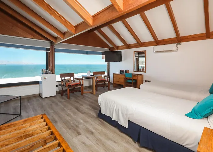 Hotel Oceanic