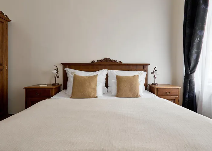 Hotel Residence U Cerneho Orla
