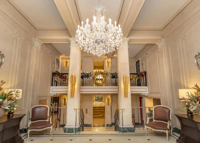The Eliot Hotel