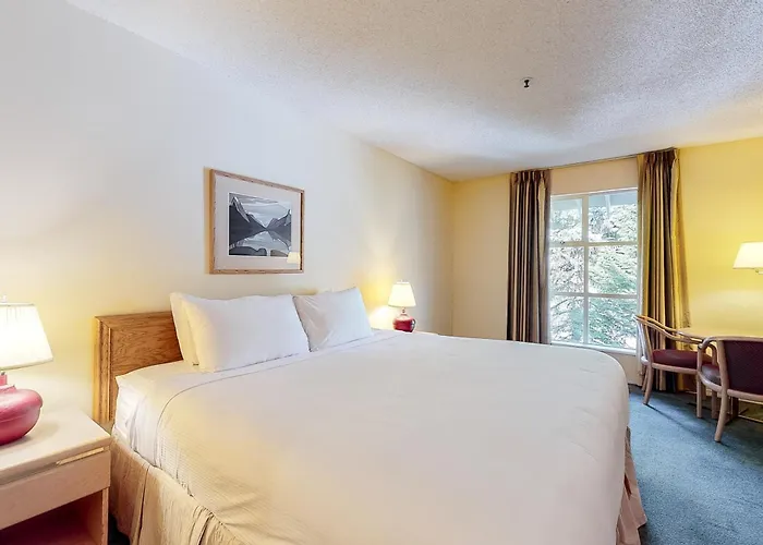 Glacier Lodge