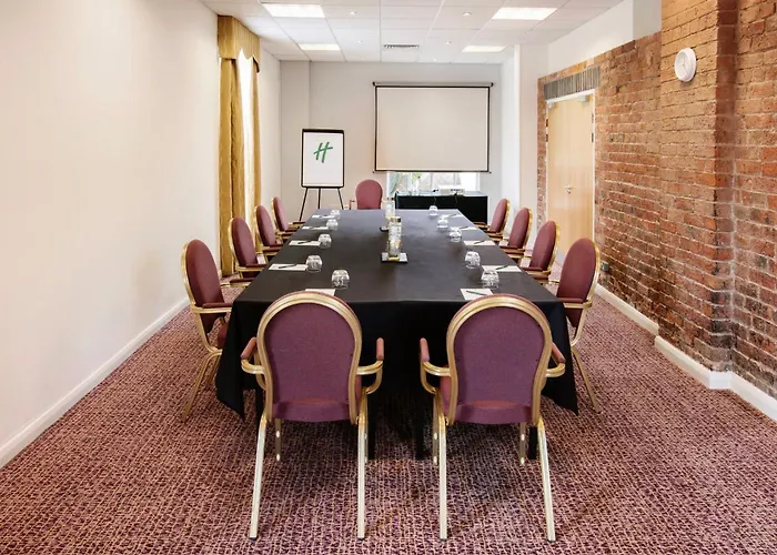 Holiday Inn Ellesmere Port/Cheshire Oaks By Ihg