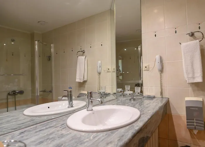 Nefeli Hotel
