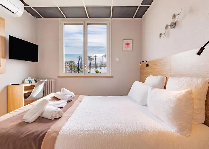 Logis Mar I Sol - Hotel Restaurant En Bord De Mer