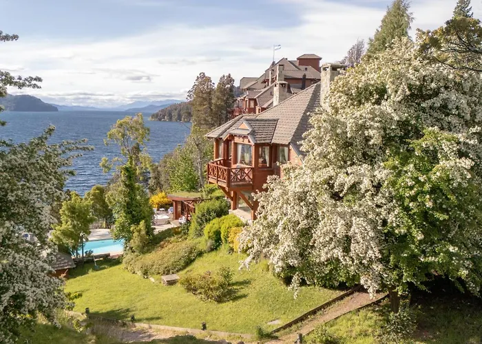 Charming Residences & Suites With Private Spa