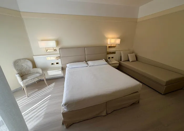 Hotel Bristol