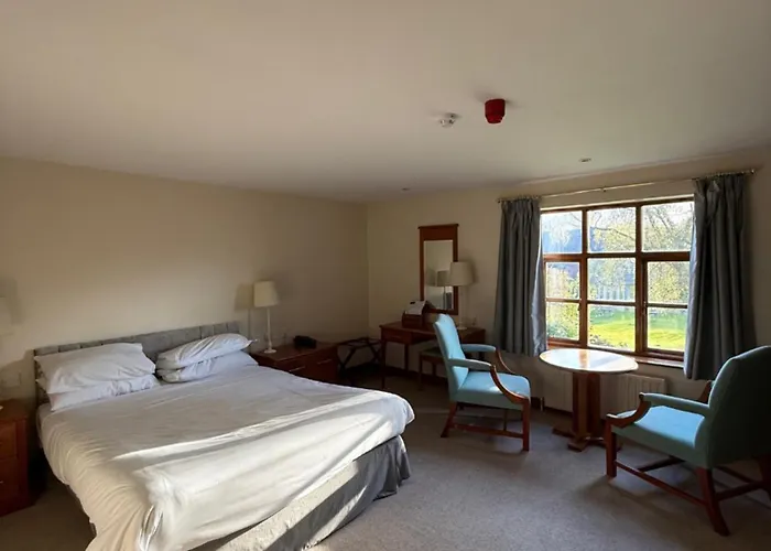 Ivy House Country Hotel