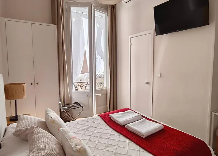 Casa Consell Gran Via, Guest House Barcelone