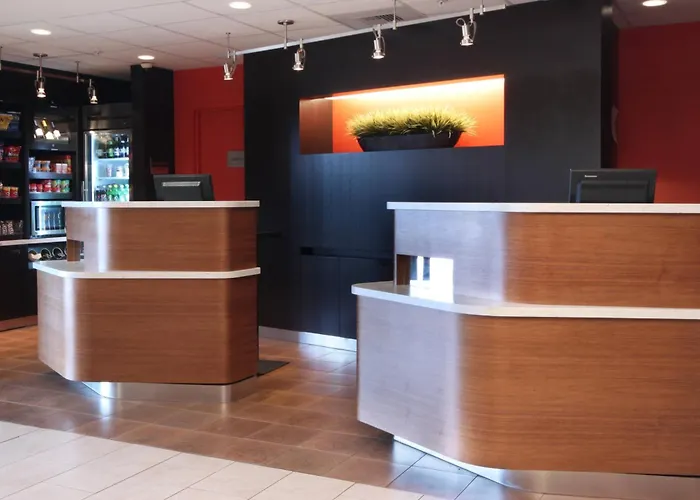 Courtyard By Marriott Salinas Monterey