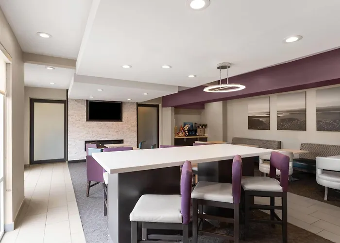 La Quinta By Wyndham Fayetteville