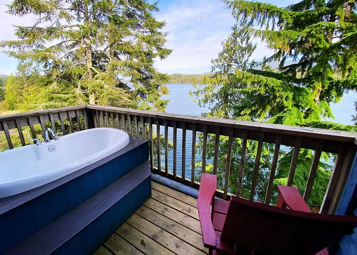 Waters Edge Shoreside Suites
