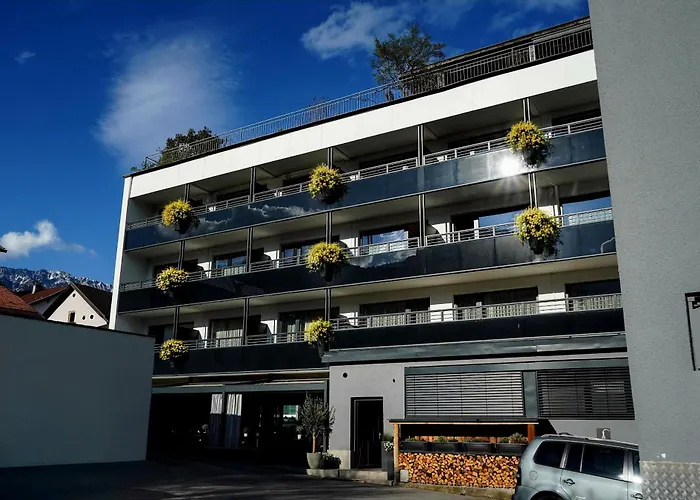 Stadthotel Eggerbraeu