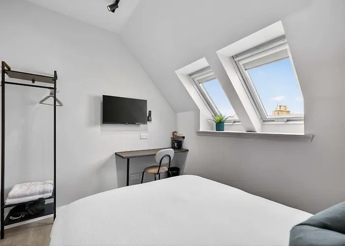 Sanctuary Hotel - En Suite Rooms