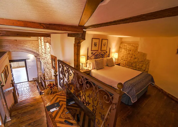 Hotel Real Monasterio De San Zoilo