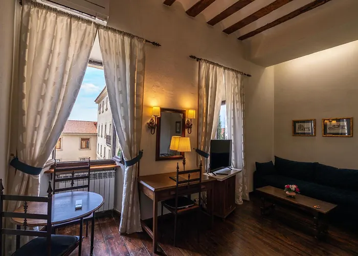 Hotel Real Monasterio De San Zoilo
