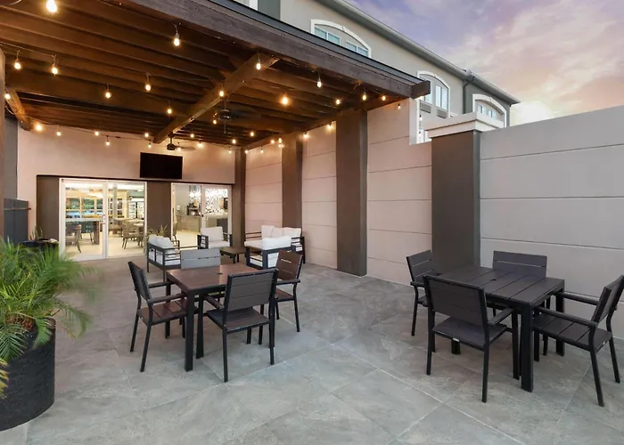 La Quinta By Wyndham Laredo Airport