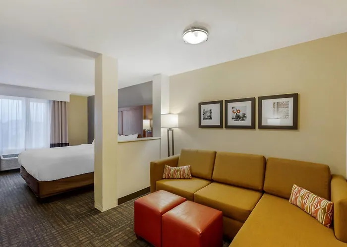 Comfort Suites Loveland