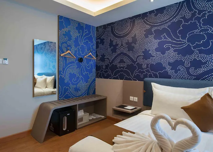 Luminor Hotel Airport Sidoarjo By Wh , Best Choice And Strategic Location With A Rooftop Area In Town
