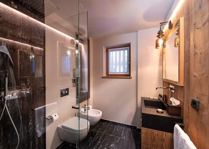 Le Massif Hotel & Lodge Courmayeur - The Leading Hotels Of The World