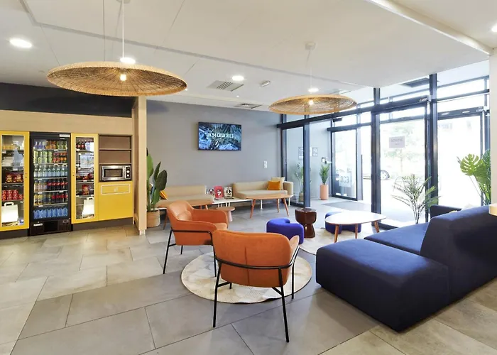 Kyriad ECO - Clermont Ferrand Estaing