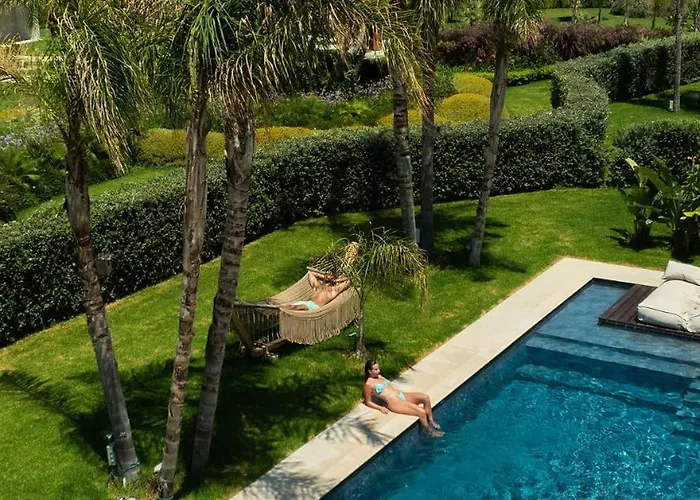 Taf Beach Villas With Tesla