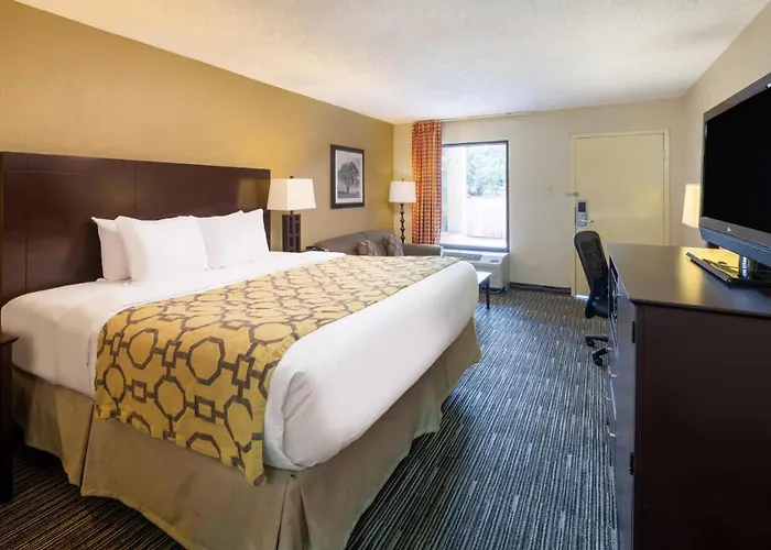 Park Inn By Radisson, Columbus State University Area