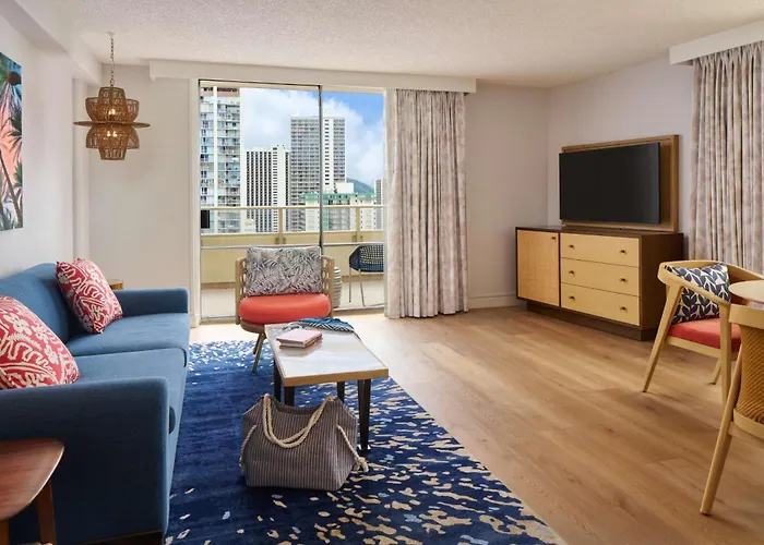 Outrigger Waikiki Paradise Hotel