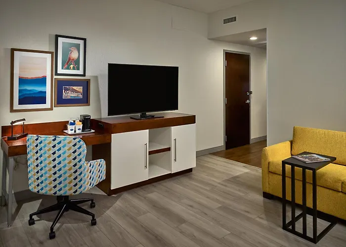 Hampton Inn Gatlinburg Historic Nature Trail, Tn