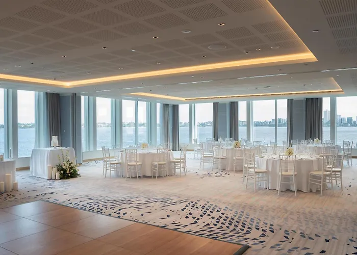 Doubletree By Hilton Perth Waterfront