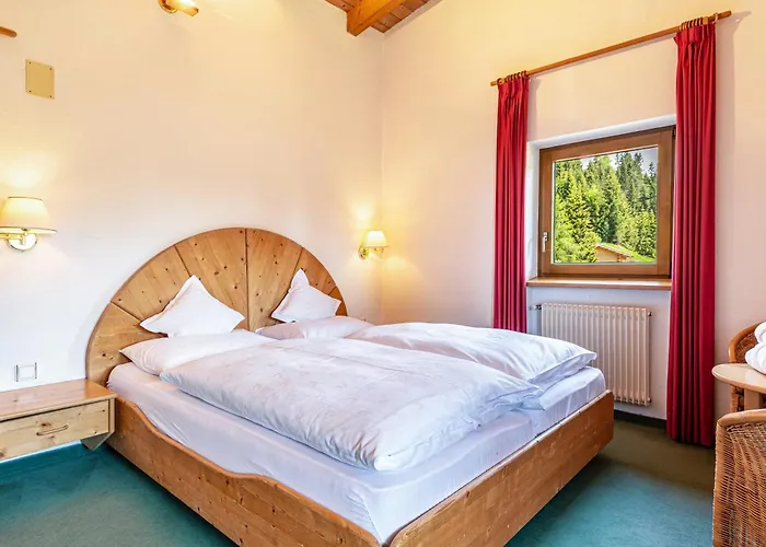 Sabina Dolomites Latsche