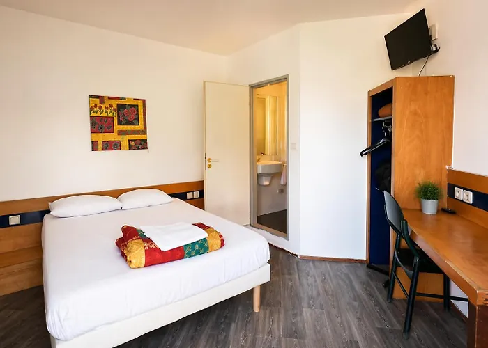 Macon Nord Hotel, Ex Charme En Maconnais